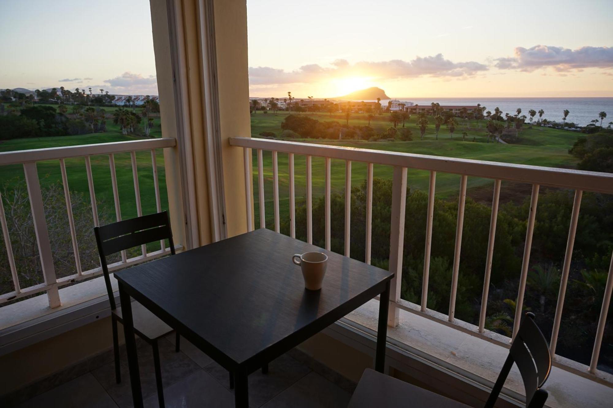 Golf Del Sur Apartment - Magnificent Panorama Of The Ocean, El Teide, And Montana Roja سان ميغيل ذي أبونا المظهر الخارجي الصورة